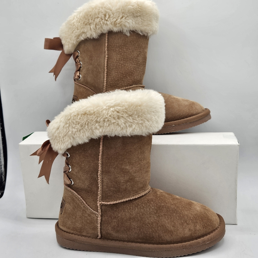 Lamo Kids Tan Boots with Cream Fur